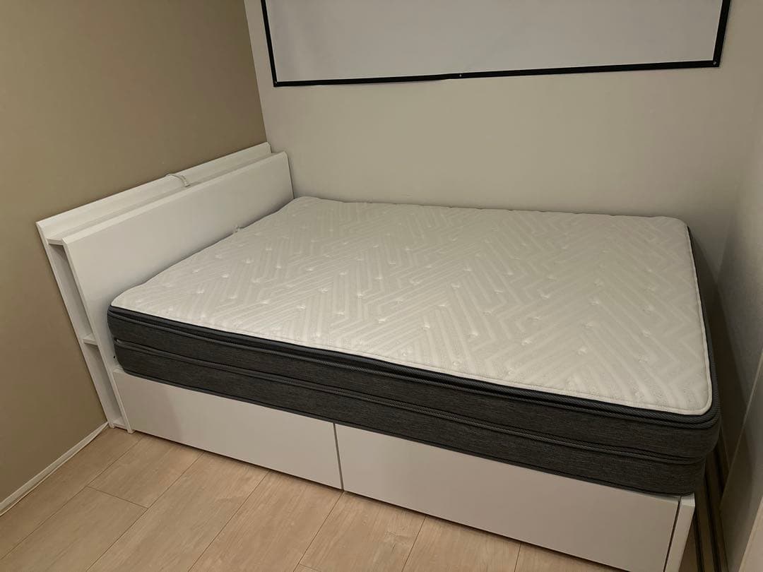 【最終価格】【本日取引なし粗大ゴミとなるため出品取下】ニトリダブルベッドフレーム