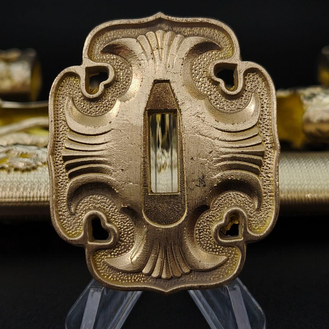 唐様大刀　水龍剣　刀鍔　目貫　縁頭　切羽　鐺　柄鞘一式金具　銅製