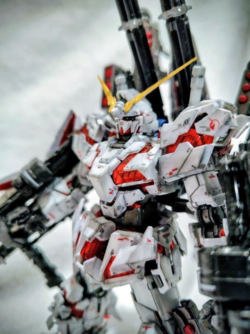 塗装済み完成品RGフルアーマーユニコーンガンダム