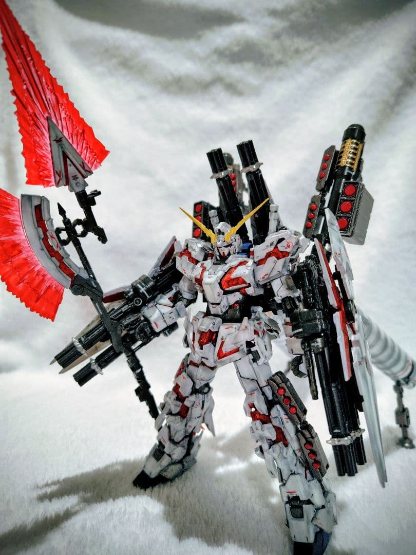塗装済み完成品RGフルアーマーユニコーンガンダム