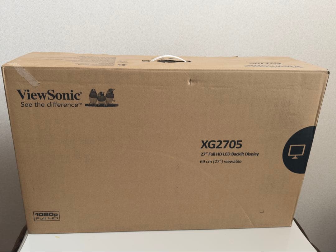 ViewSonic中古27インチPCゲーミングモニター　プラグ.配線コード付き