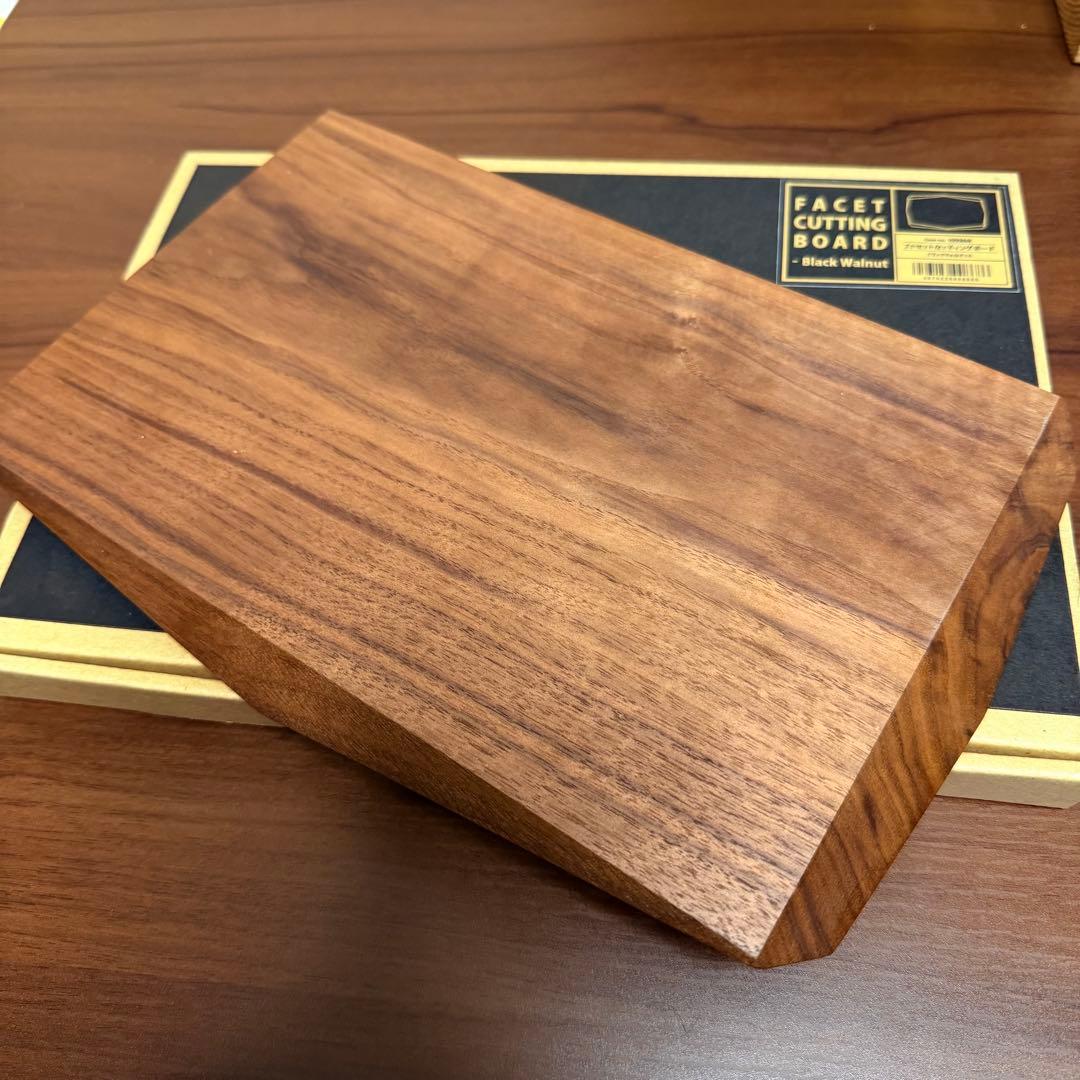 FEDECA ファセットカッティングボード ブラックウォルナット