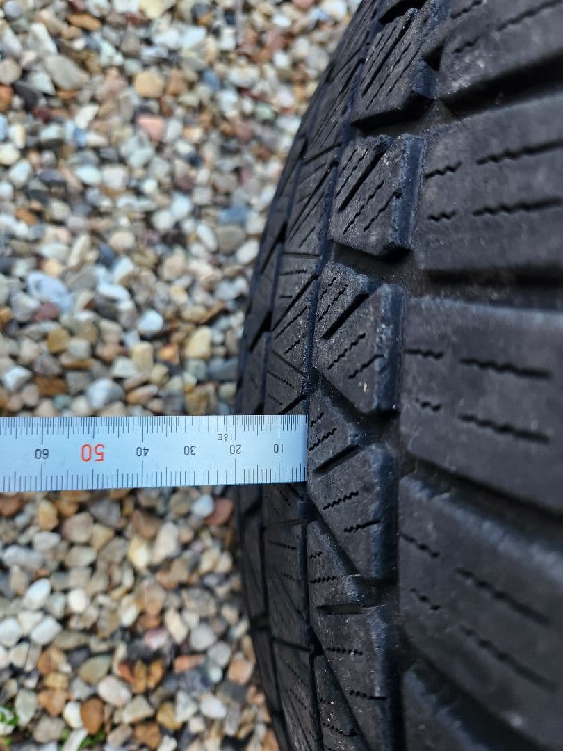 ブリザック　DM-V3 225/60/R18 スタッドレス　タイヤホイール　4本