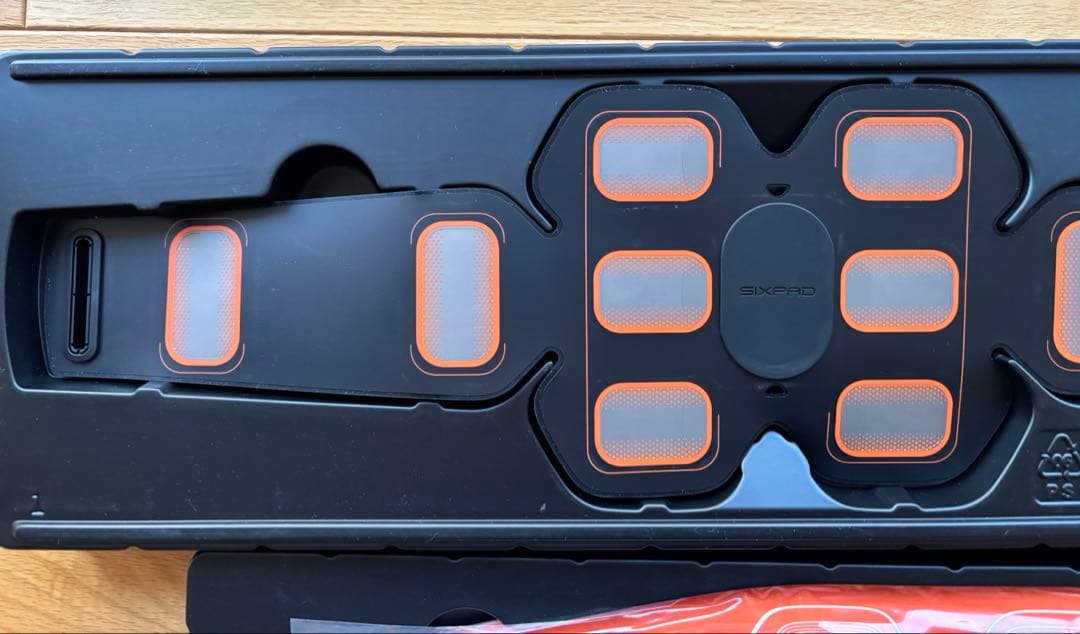 【週末価格❗️即発送】SIXPADフットフィットプラス&アブズベルト&アブズアーム