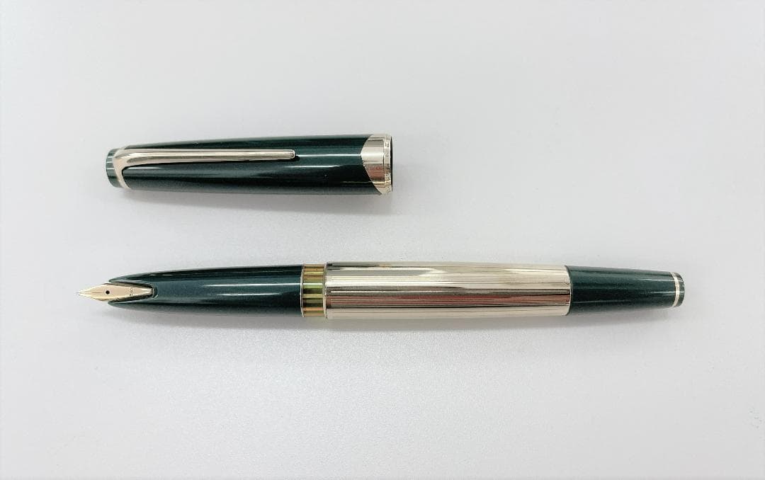 モンブラン　MONTBLANC CUSTOM GREEN