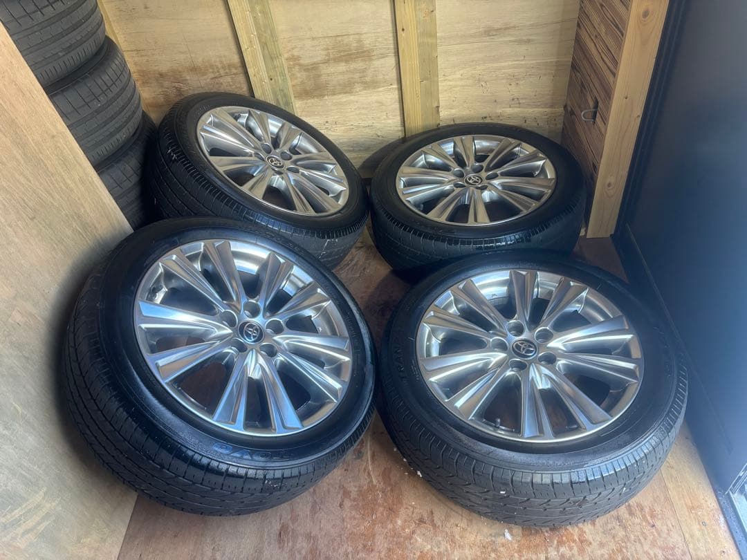 【送料込】アルファード　ヴェルファイア 30系　ホイール付タイヤ