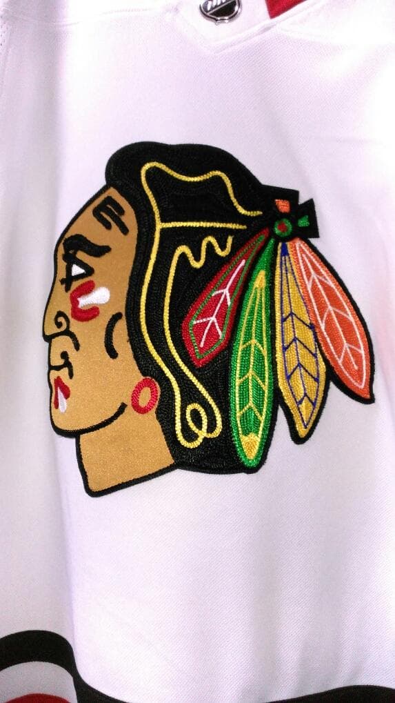 シカゴブラックホークス　オーセンティック白ジャージ