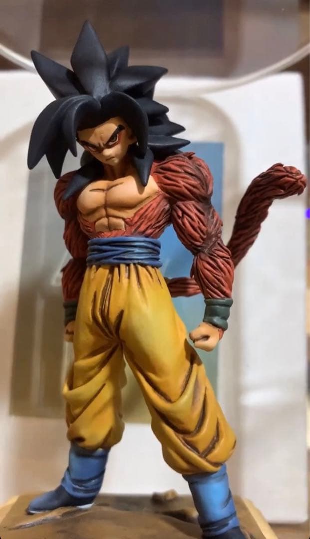一点物　ドラゴンボールGT HG 大猿スーパーサイヤ人4 リペイント改造　他多数