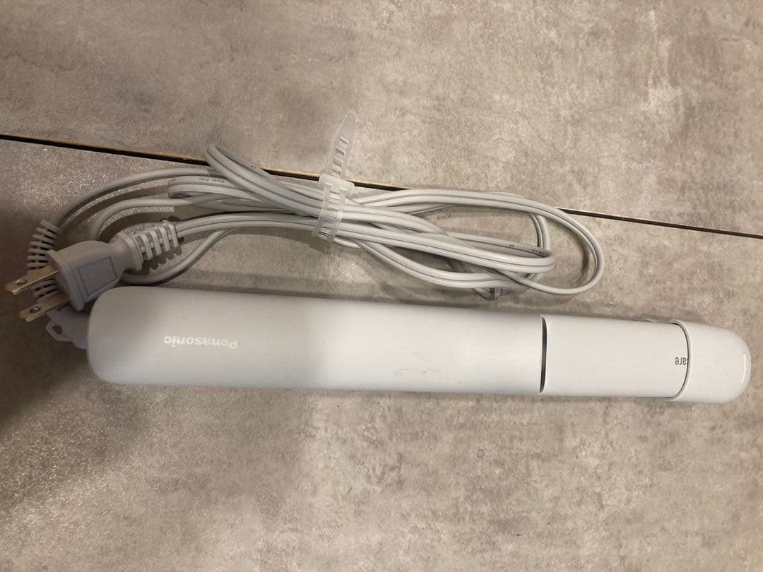 ぬけちゃんさん専用　パナソニック ストレートアイロン ナノケア