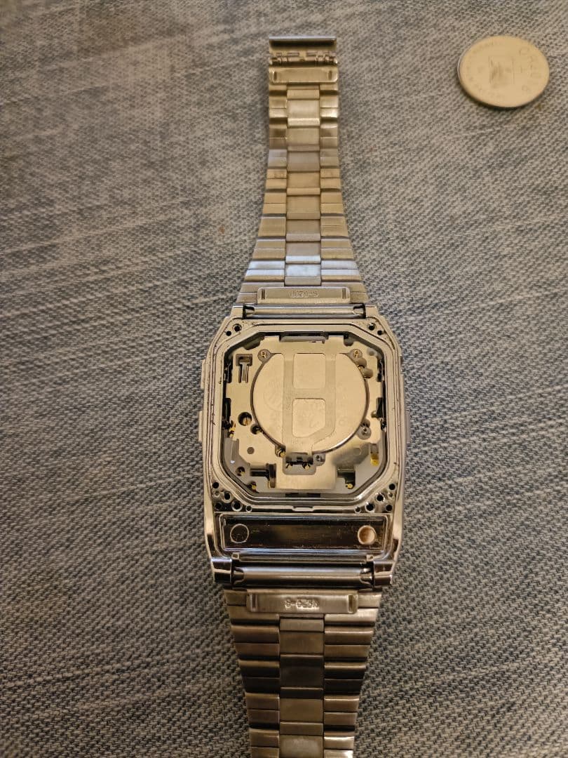 CASIO DATA BANK データバンク反転液晶　デジタル腕時計