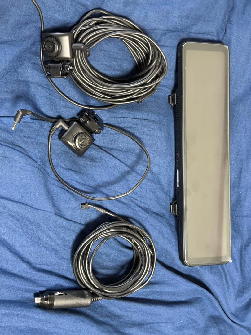 中古　ZDR038 ドライブレコーダー デュアルカメラ