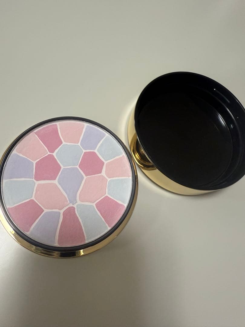 【最終価格】ラ プードル オートニュアンスリクスィーズⅧ フェイスパウダー 美品