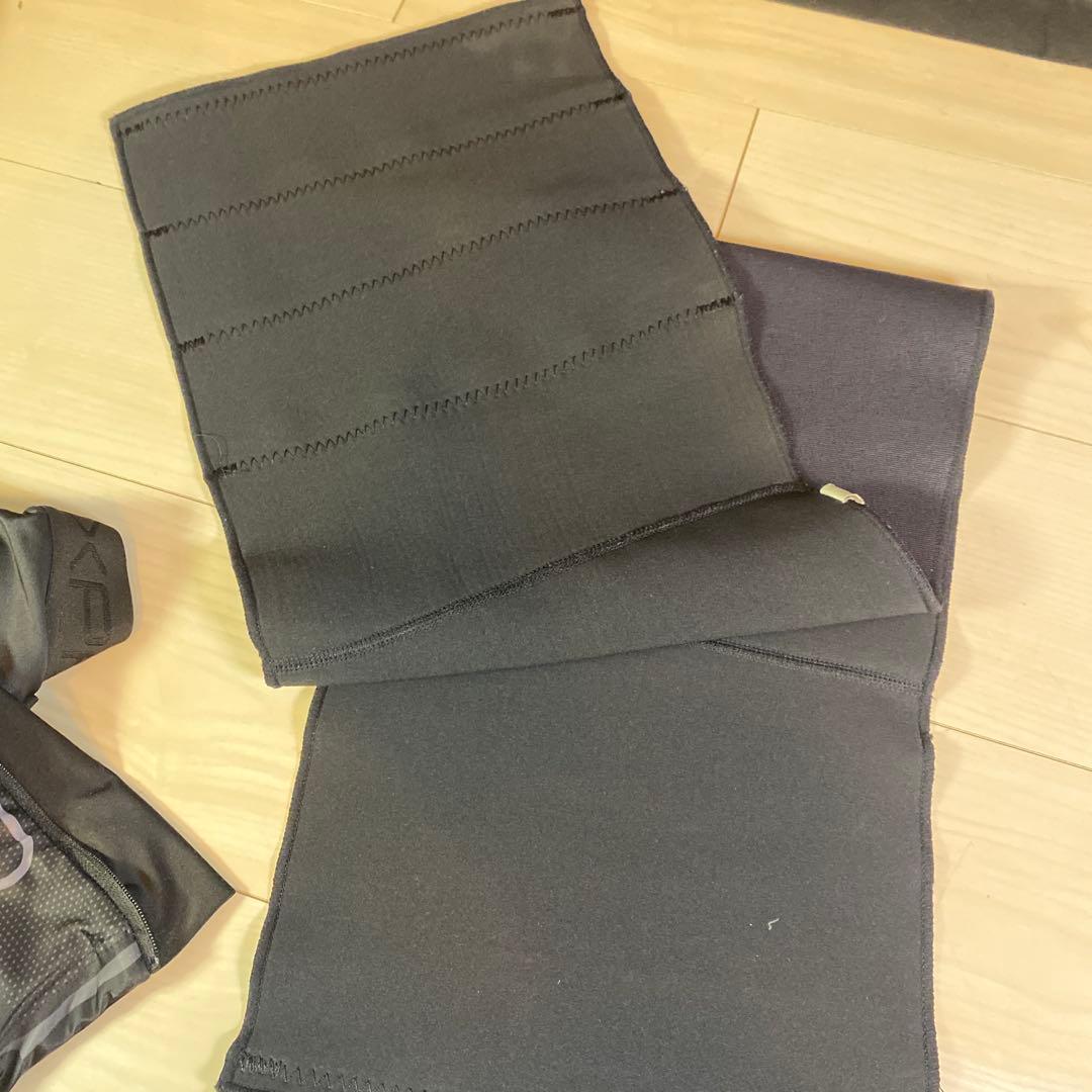 SIXPAD 正規品パワースーツセット コアL/ボトムM