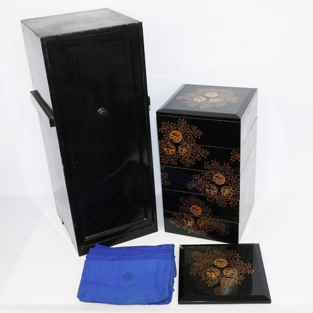 漆器　金蒔絵 花唐草 松竹梅 重箱　 塗師　鐵二　共箱 共布