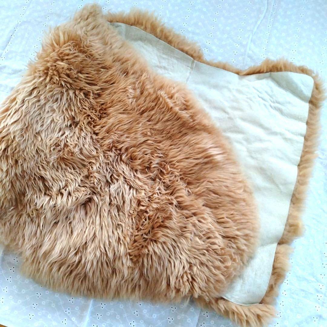 【16日まで】ムートン　羊毛　ラグ　ファー　マット　ベージュブラウン　敷物