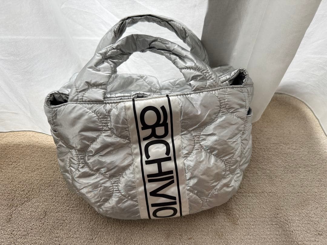 ARCHIVIO シルバー キルティングバッグ