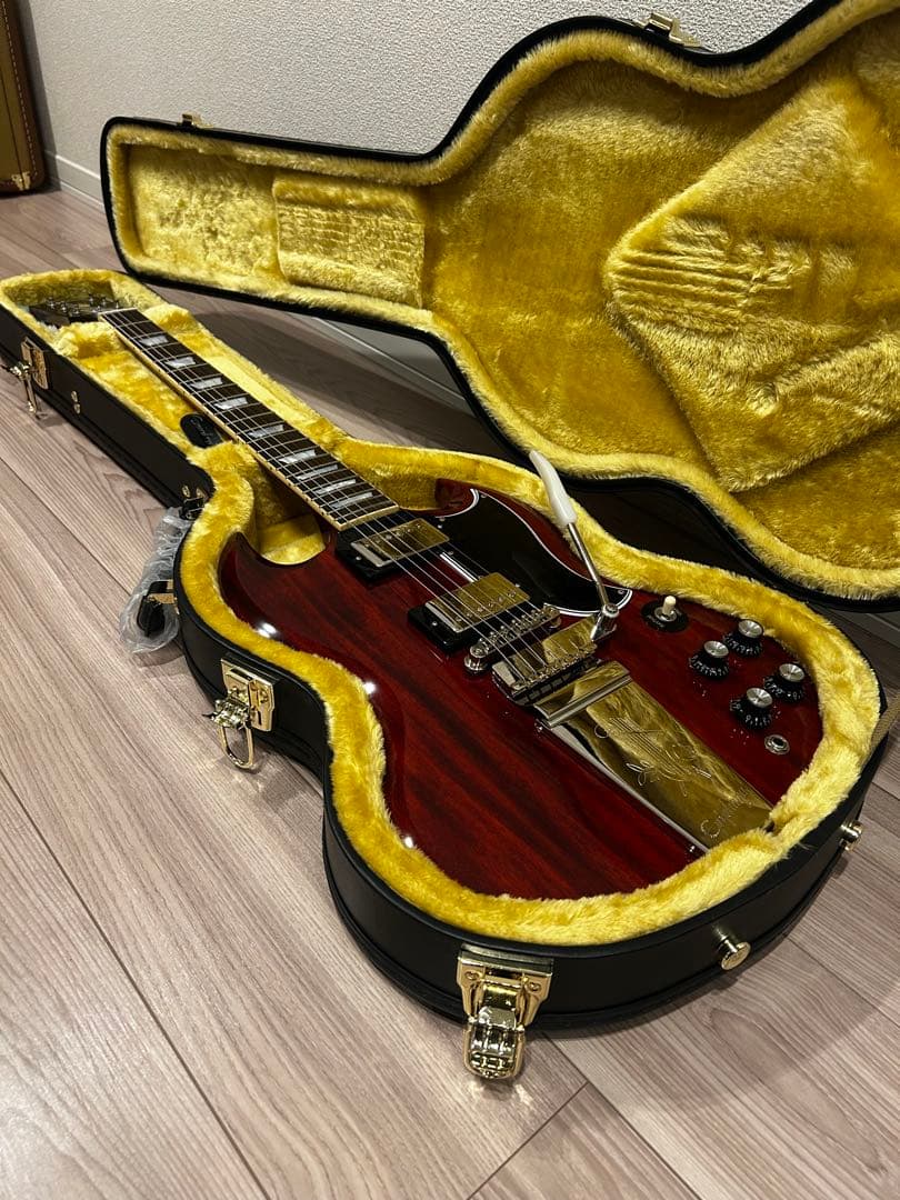 ギター Epiphone by Gibson 64 SG Maestro Vibrola