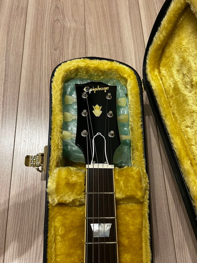 ギター Epiphone by Gibson 64 SG Maestro Vibrola