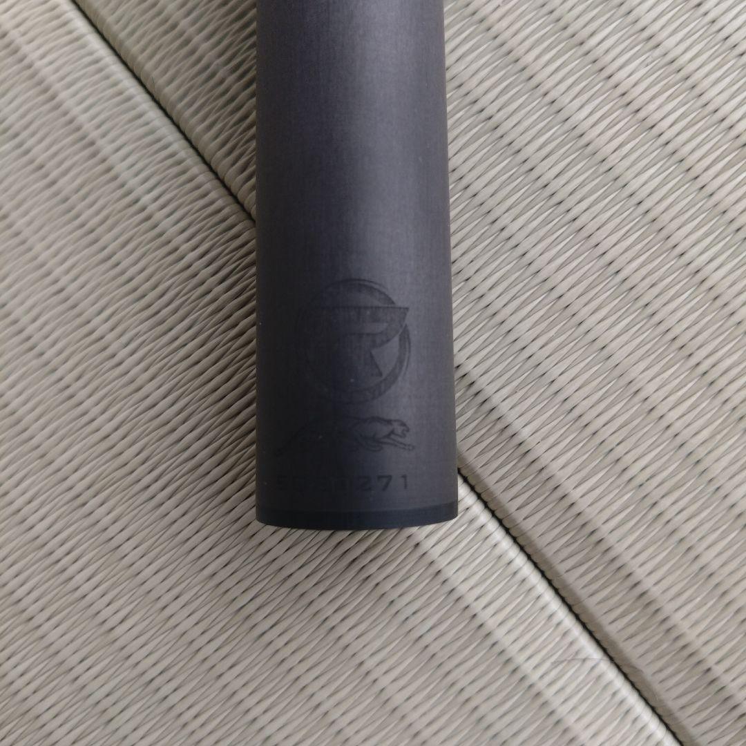 美品　プレデター　ＲＥＶＯ 12.9ラジアル