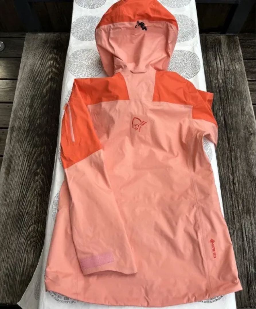 Norrona lofoten Gore-Tex Jacket ウィメンズ XL