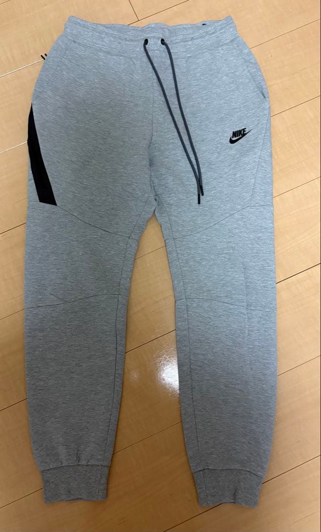 早いもの勝ち‼️M テックフリース セットアップ NIKE グレー過去モデル 廃盤