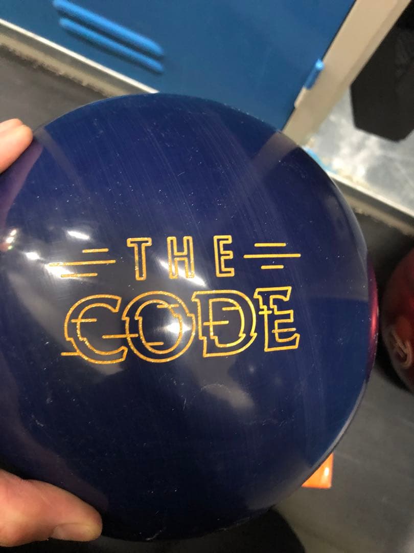 ボウリングボール THE CODE storm ストーム