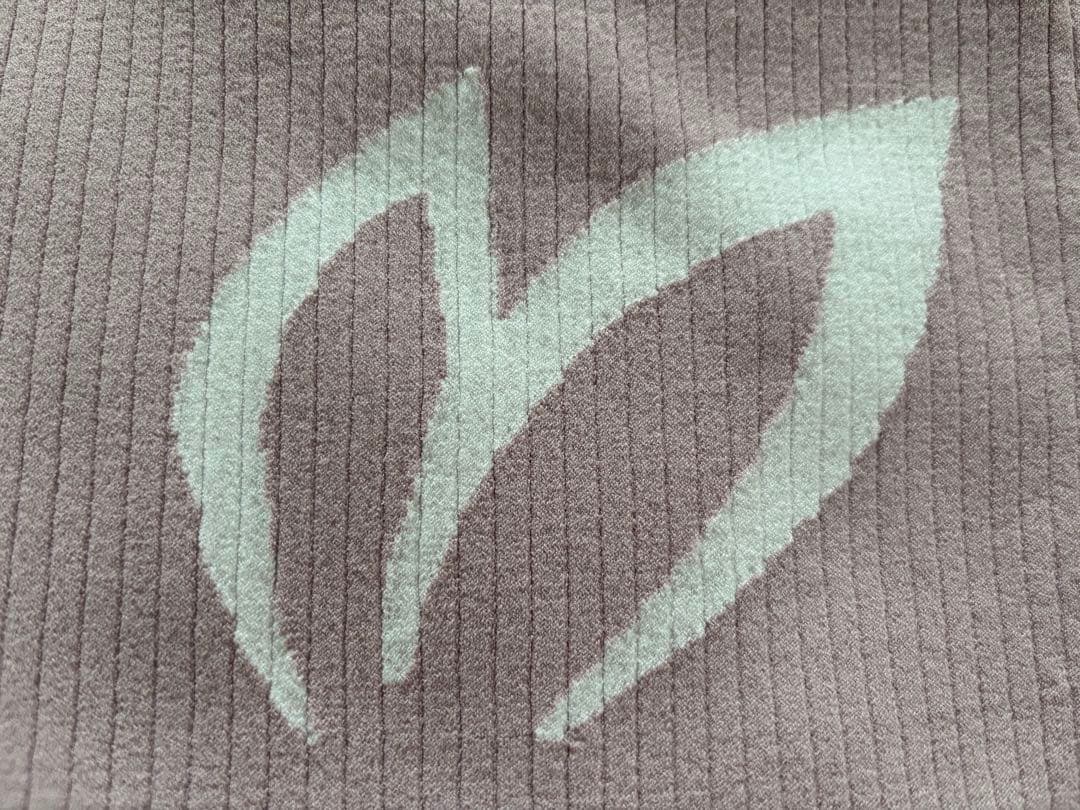 【新品】正規品　マスターバニー ニット　シャツ