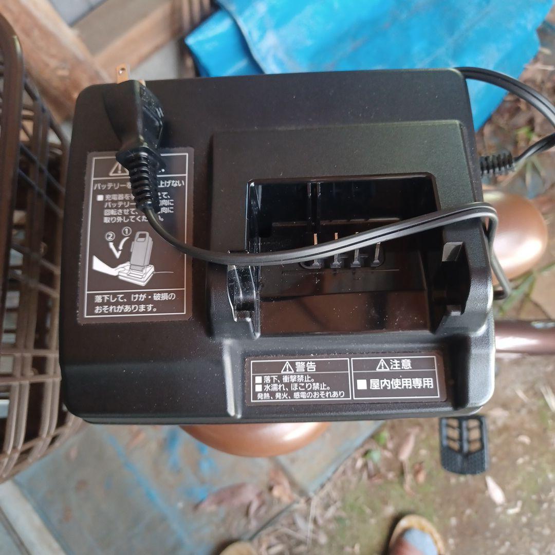 ブラウン 電動アシスト自転車 シティタイプ