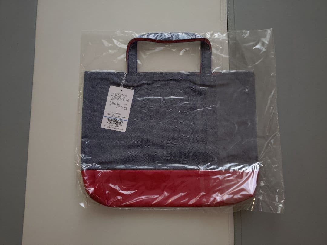 ぶ*こ様 ファミリア バッグ