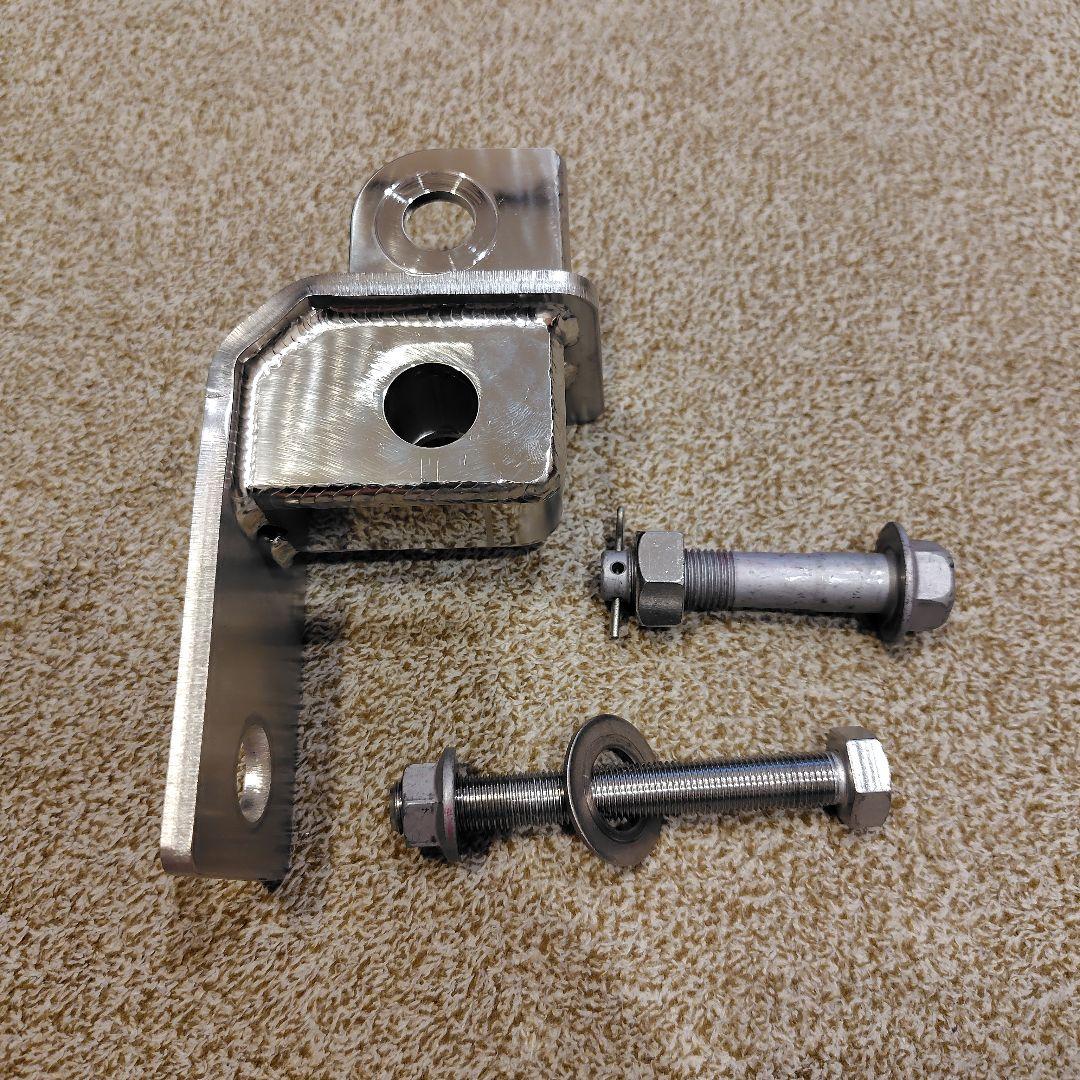 ジムニー JB64 JB74 フロントラテラルロッドアップブラケット