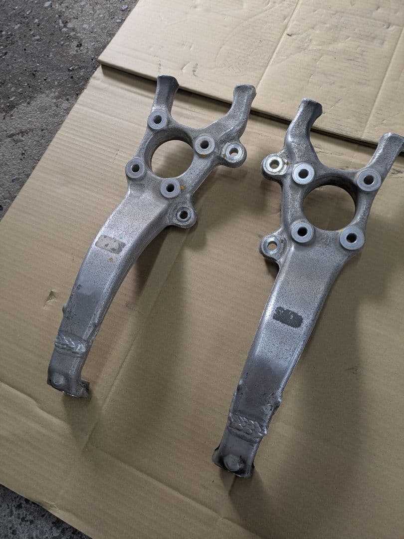 18 クラウン　ショートナックル