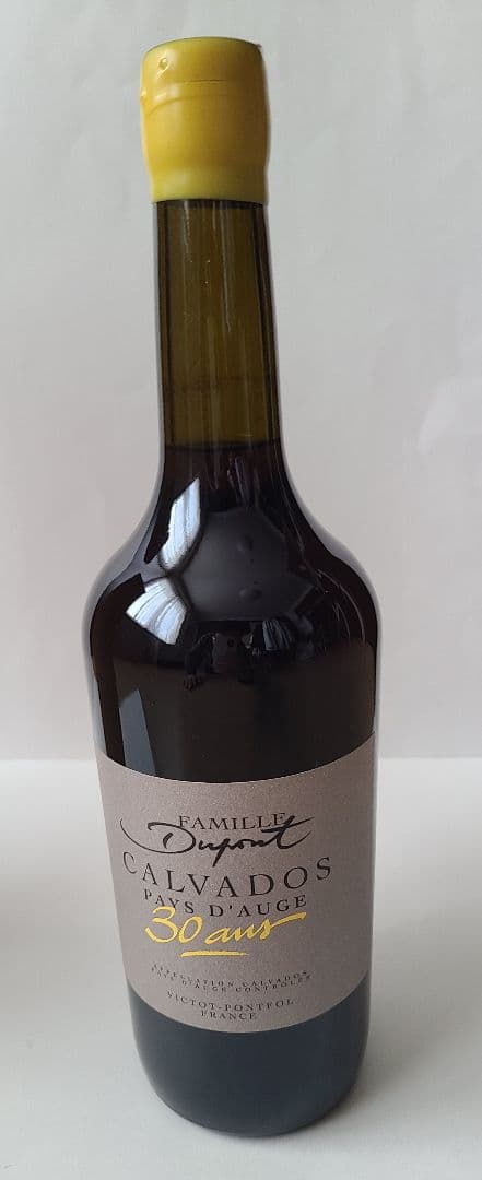 デュポン 30年 カルヴァドス 41度 700ml