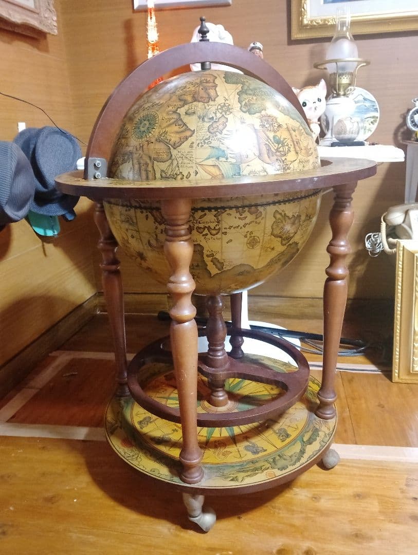 木製古地図風地球儀