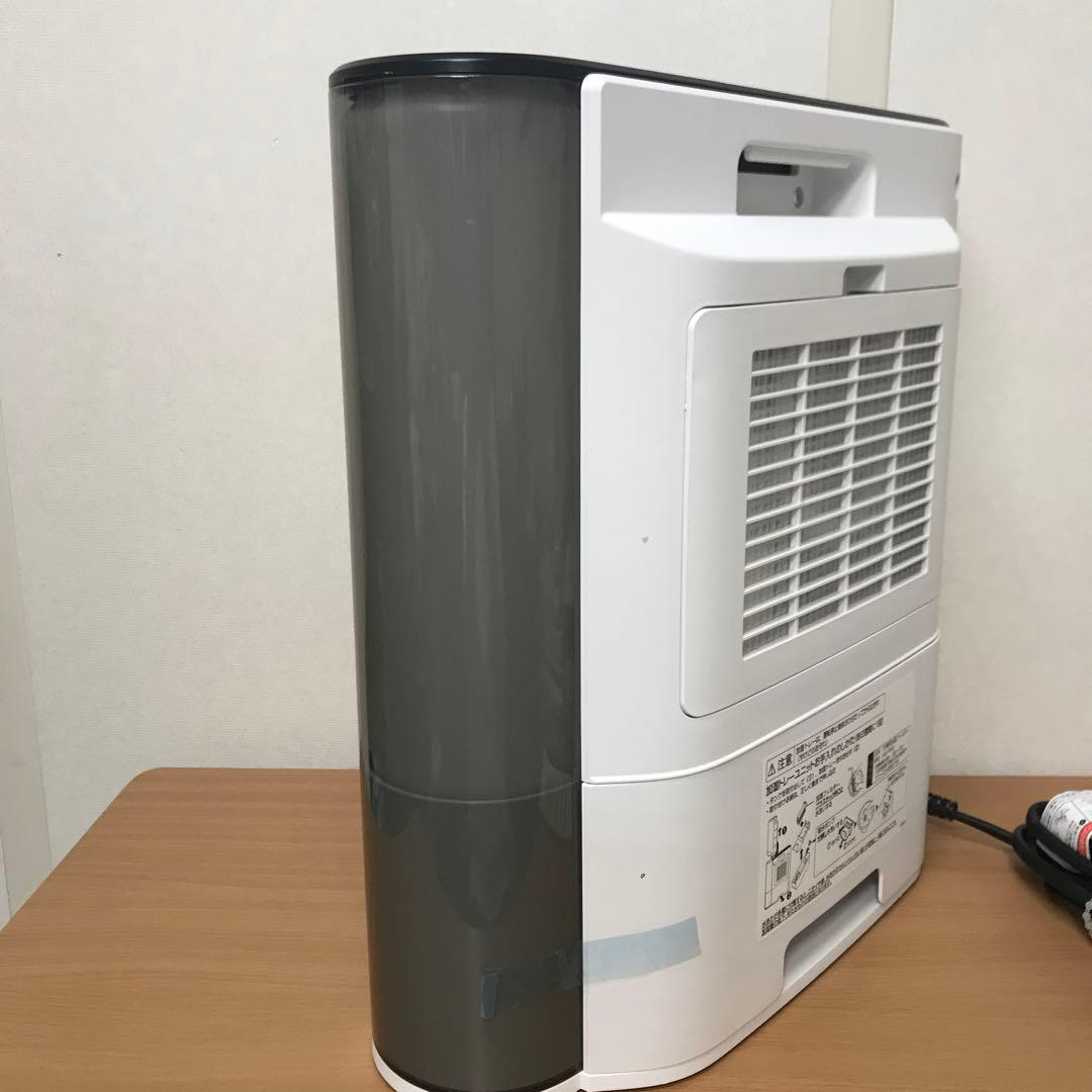 シャープ 加湿セラミックファンヒーター HX-TK12-W 2025年製