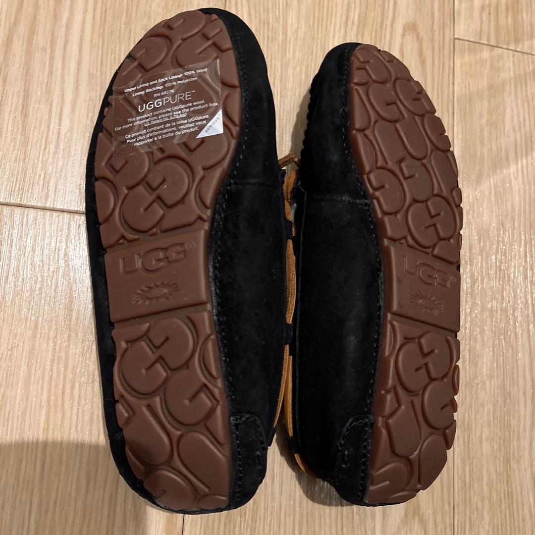 UGG モカシン　ダコタ　新品　ブラック