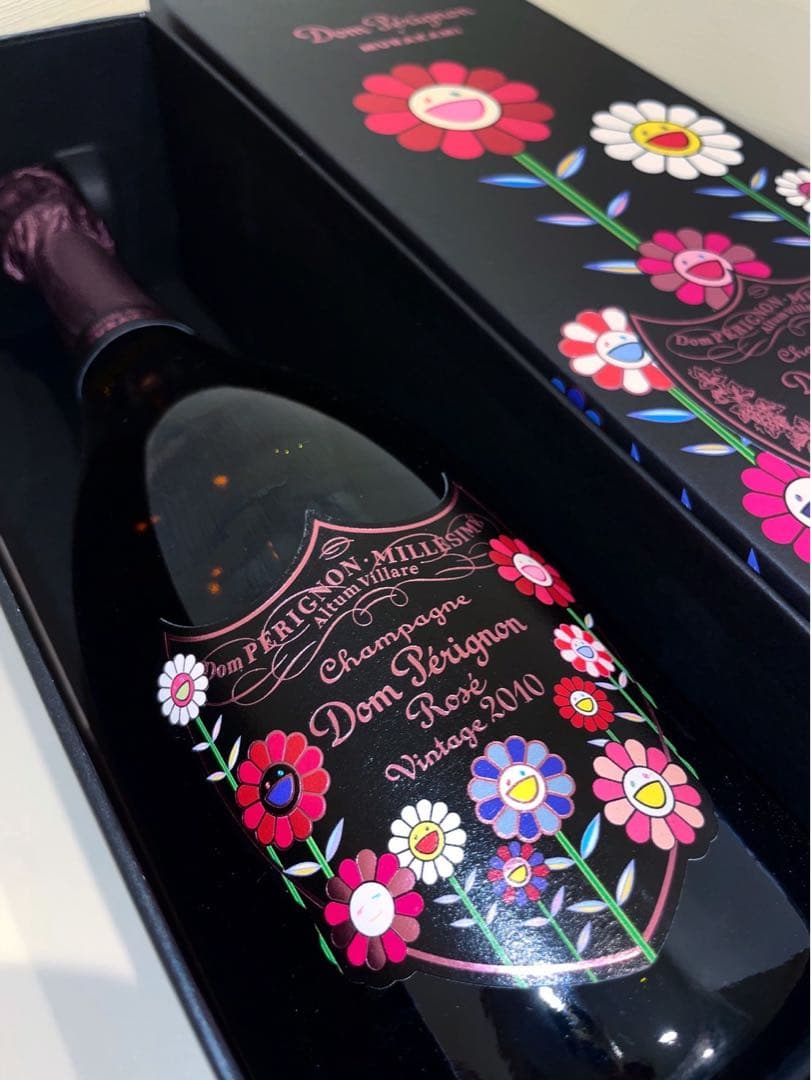 Dom Pérignon Vintage 2010 花柄デザイン