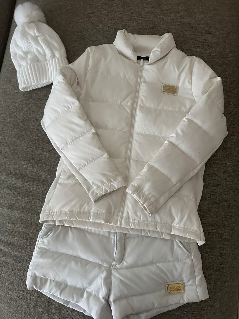 お値引！キスオンザグリーン ダウン セットアップ