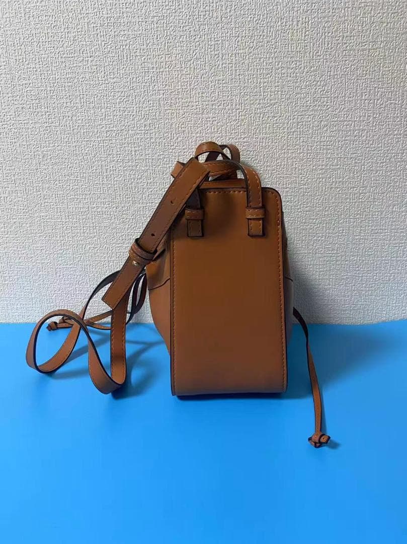 LOEWE ショルダーバッグ