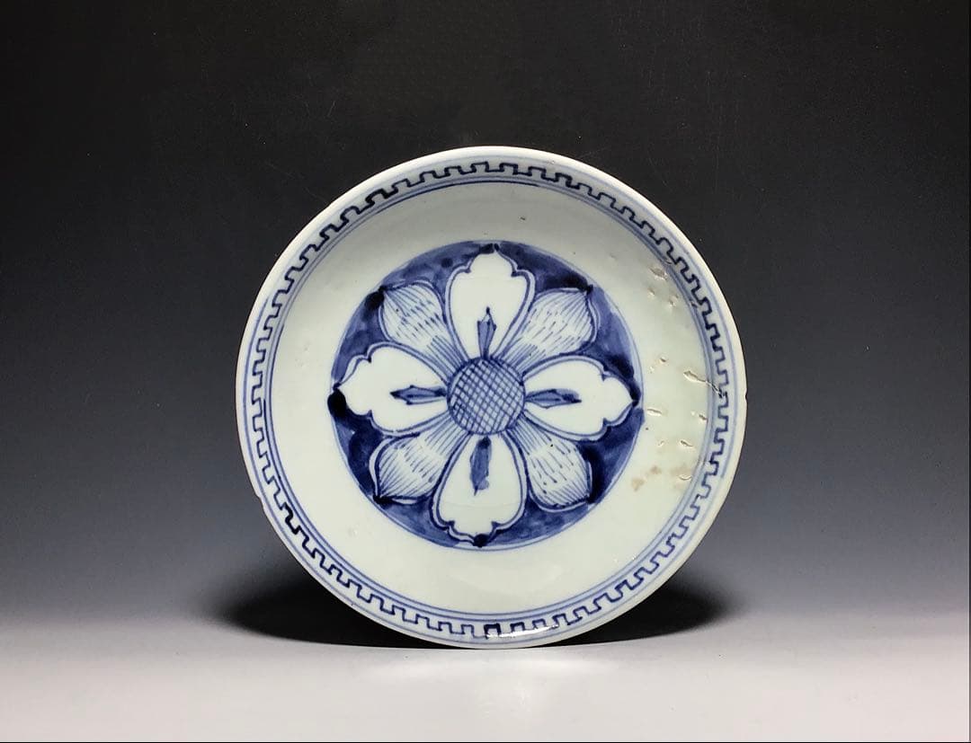 『 PRICE DOWN 』初期伊万里花弁文小皿