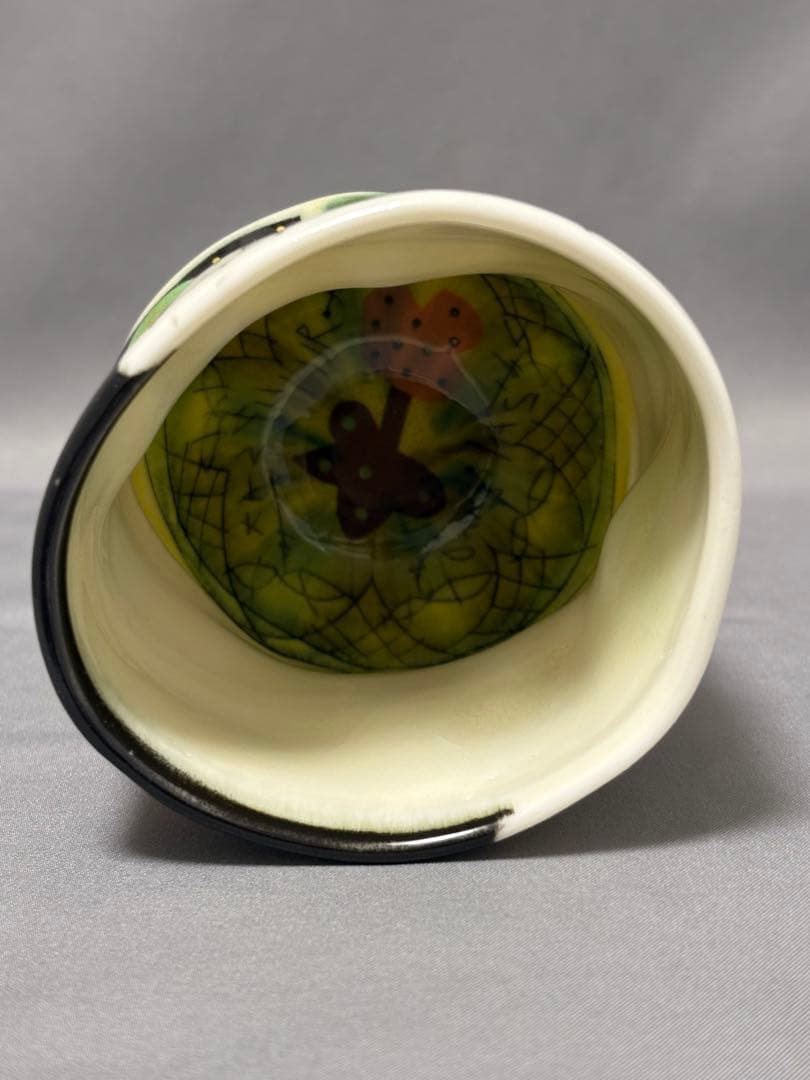 下和弘　色絵釉彩カップ　ロケット