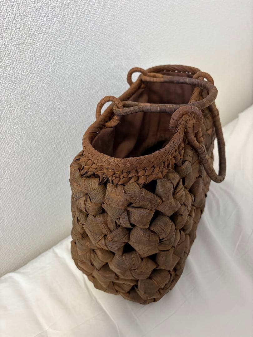 ス*ー様 山葡萄かごバッグ 定価17万 ほぼ未使用 籠 花編み 美品 かご 山ぶ