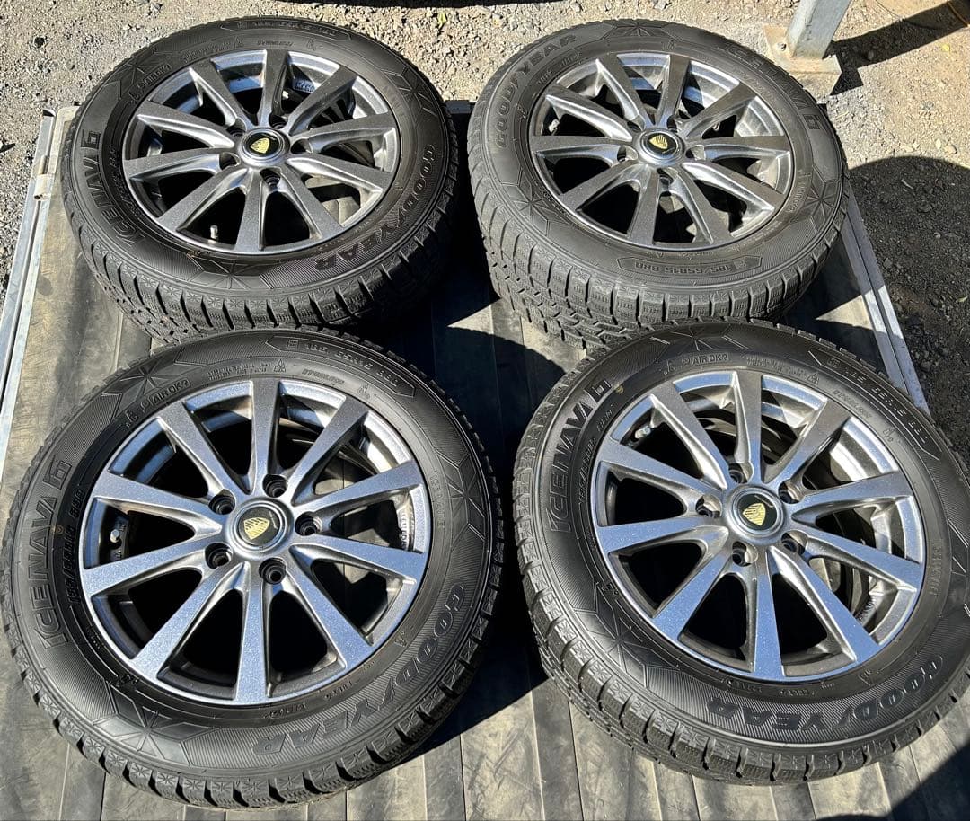 【バリ山！】アルミホイール付スタッドレスタイヤ４本　185/65R15フリード