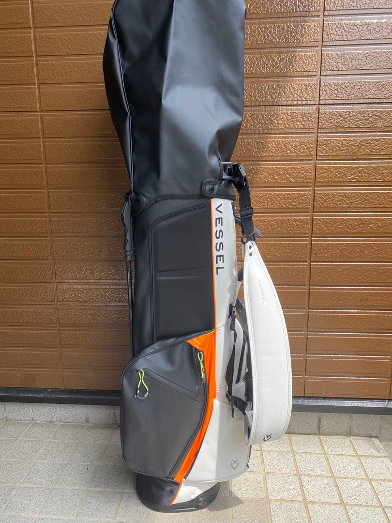 【訳あり】Vessel PLAYER3.0 キャディバッグ 黒/オレンジ/白