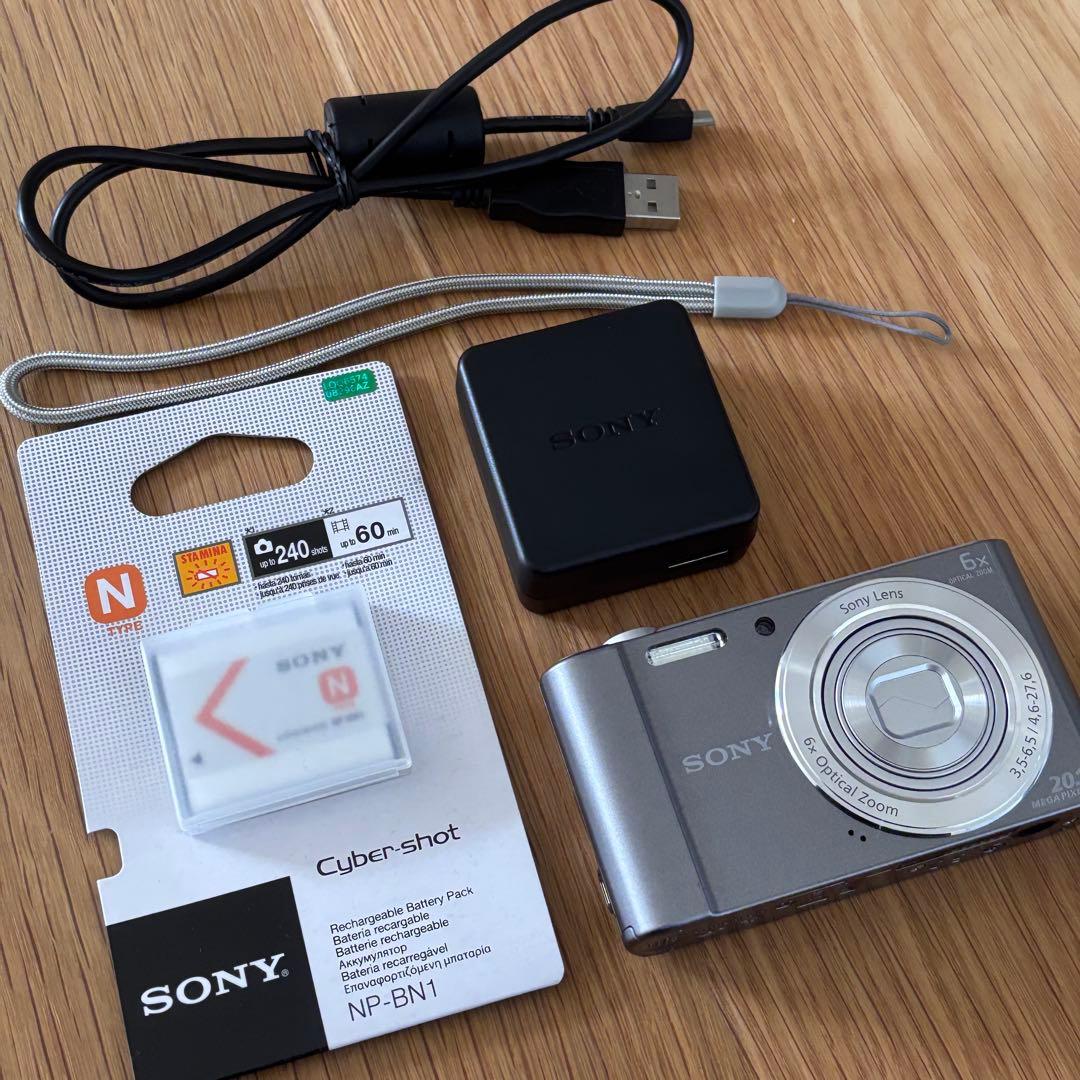 SONY DSC-W810 2010万画素 シルバー バッテリー新品