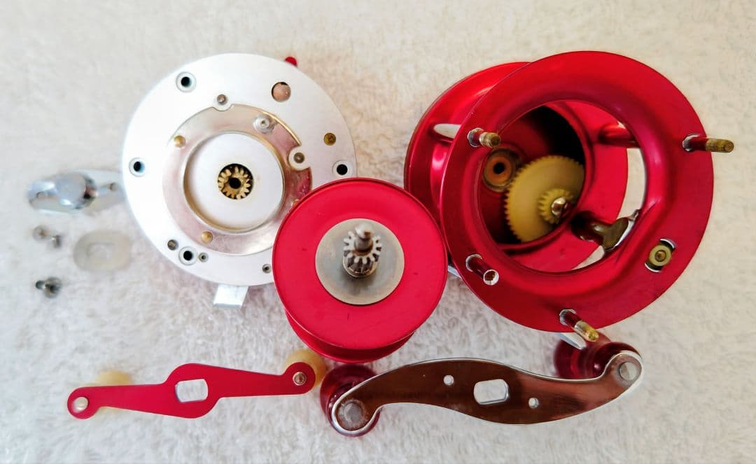 ABU Ambassadeur 5000 Red BigA パワハン 皮ケース付