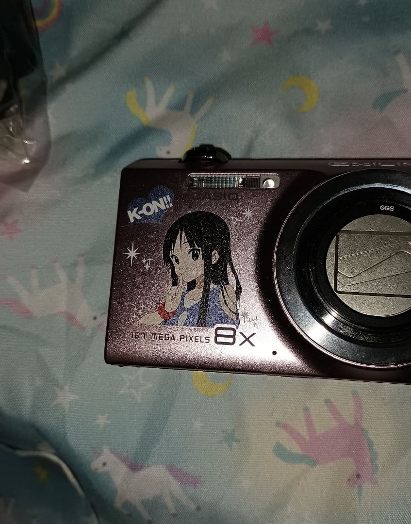 けいおん　秋山澪　デジタルカメラ　CASIO　ex-z3000　ピンク