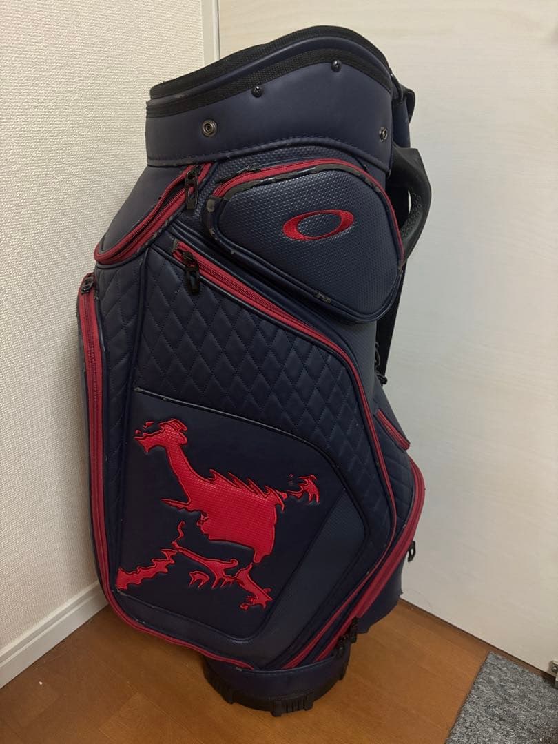 訳あり　レア　オークリー　スカルデザイン ツアーキャディバッグ　ネイビー