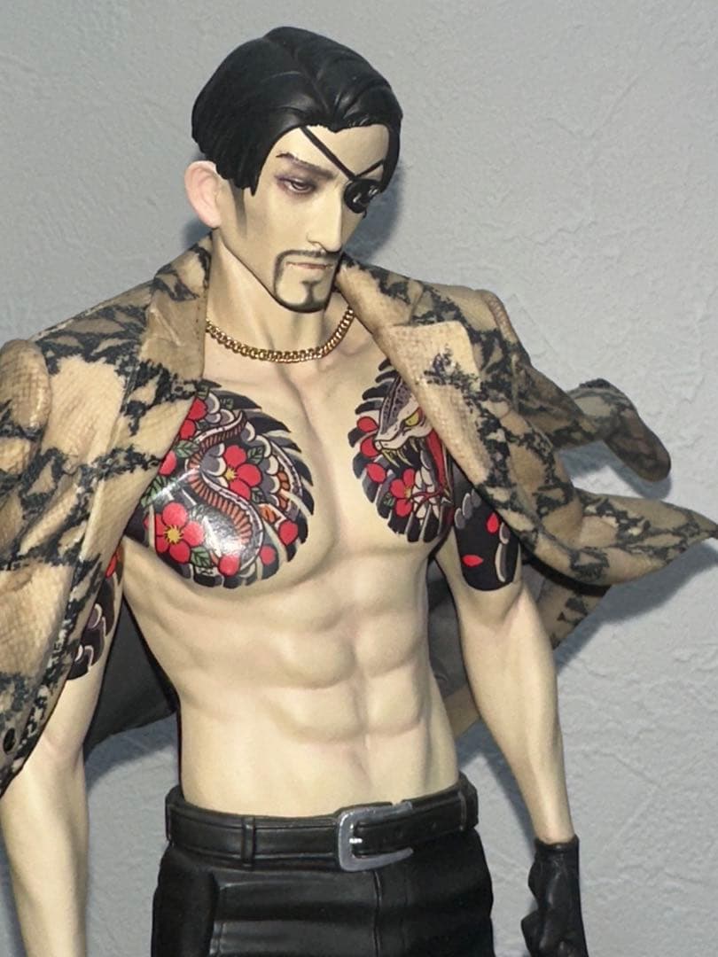 シナプス　龍が如く　真島吾郎　フィギュア