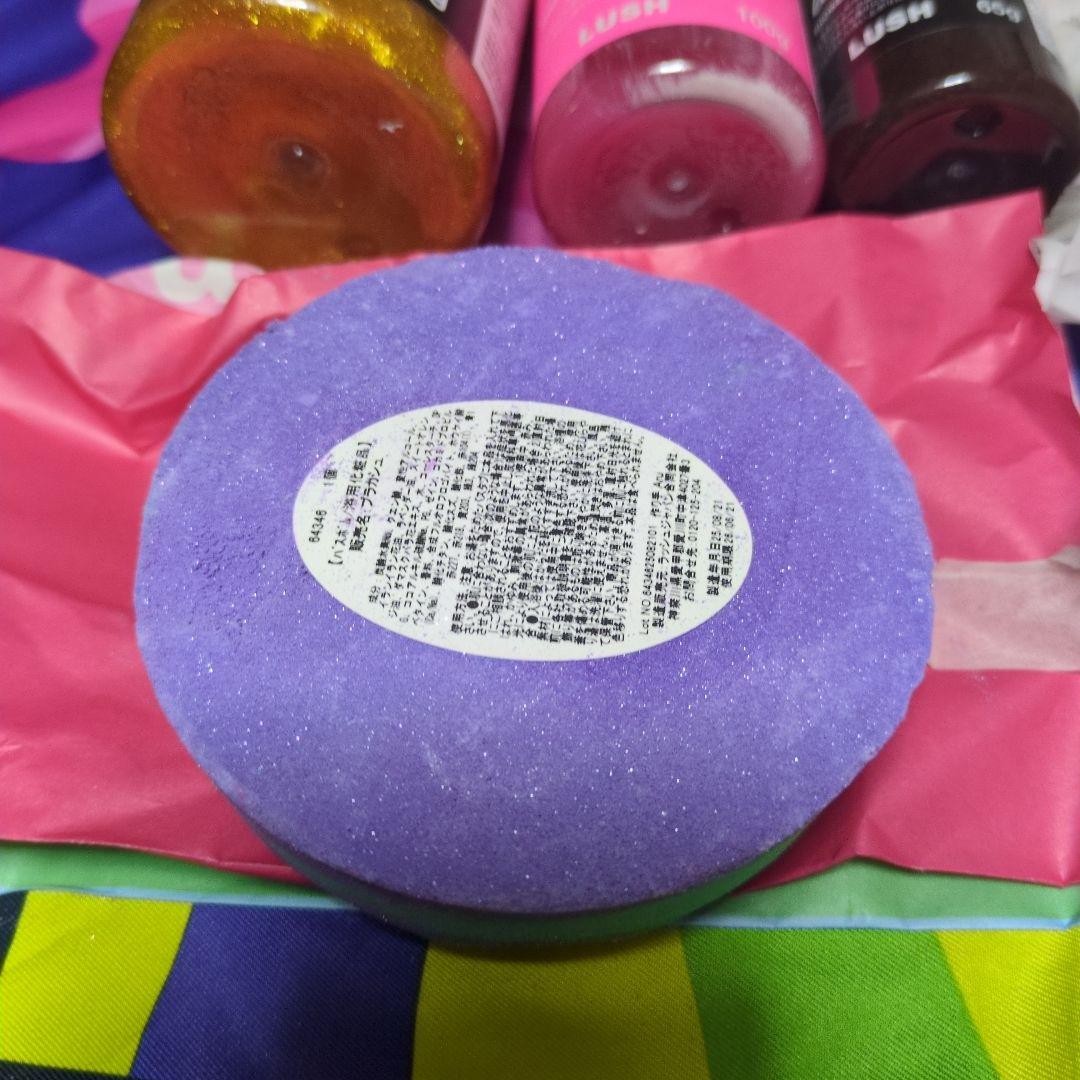 LUSH　石鹸　バスボム　バスメルツ　シャワージェル　セット