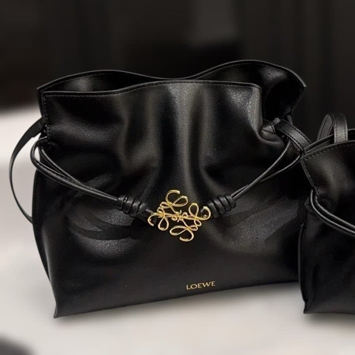 Flamenco Bag 30 ブラックレザー ショルダーバッグ